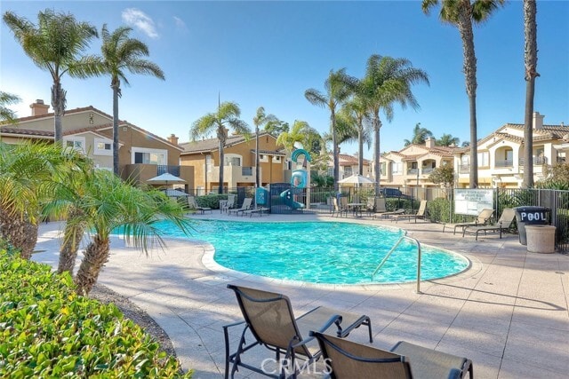 Building Photo - 786 Callecita Aquilla Sur
