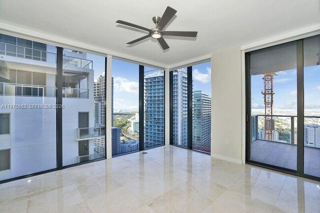 Building Photo - 1010 Brickell Ave