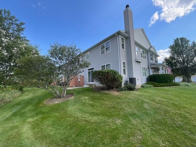 Building Photo - 2835 Cattail Ct