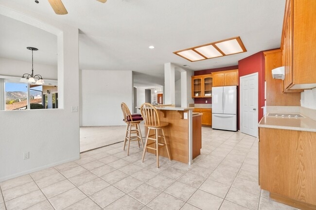 Building Photo - 15543 Vista Vicente Dr