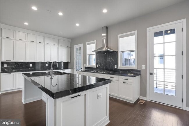 Building Photo - 22170 Penelope Heights Terrace