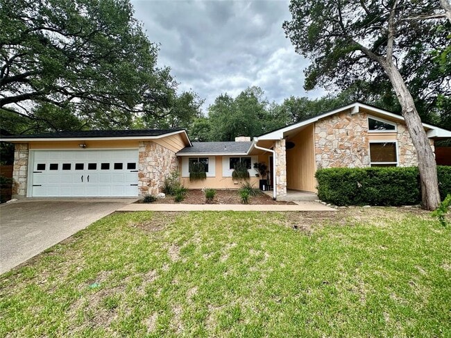 Primary Photo - 2301 Barton Hills Dr