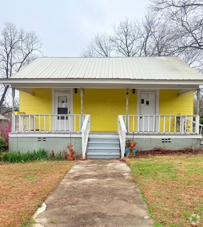 Building Photo - 2 bed, 1 bath home in Opelika