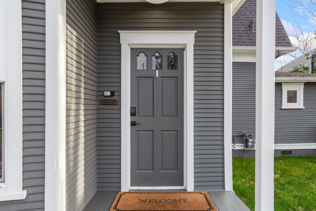 Building Photo - 2749 NW 65th St