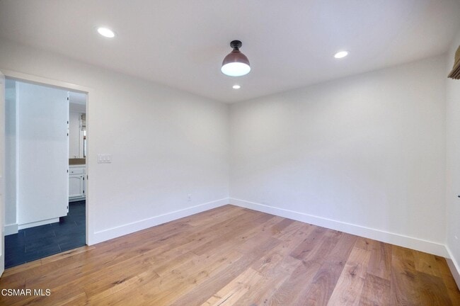 Building Photo - 1292 Brookview Ave