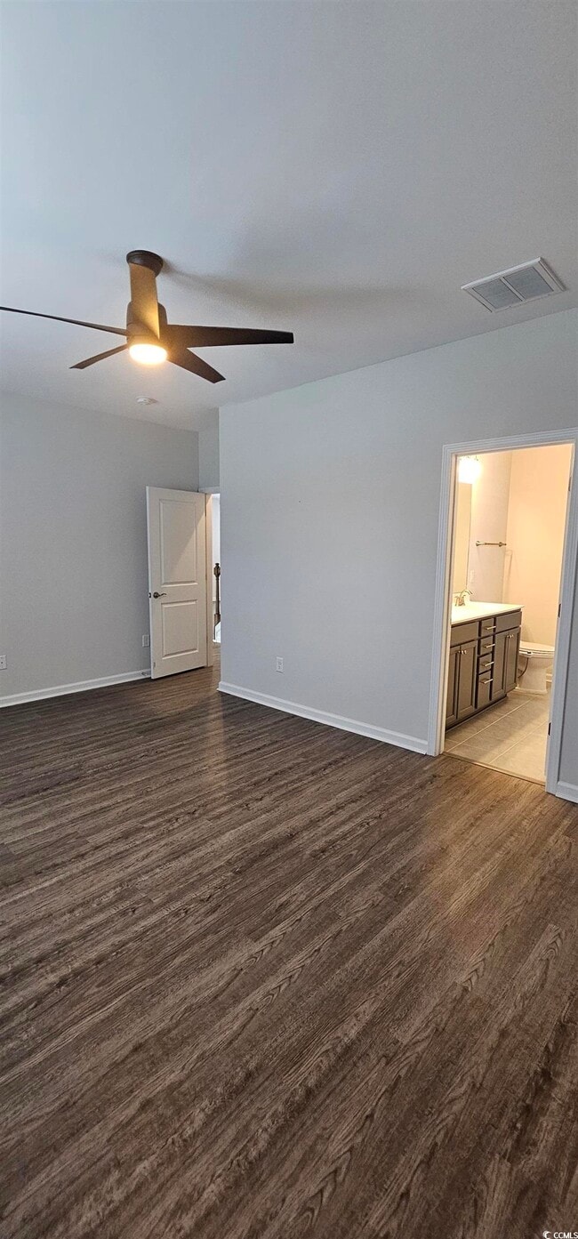 Building Photo - 5039 Gladstone Dr