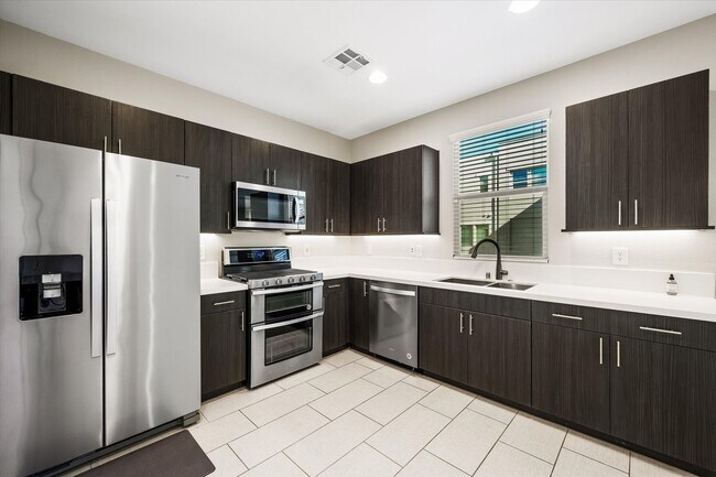 Building Photo - Affinity Rental