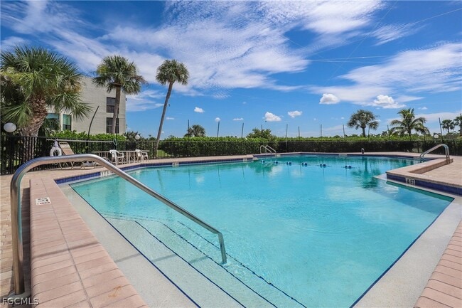 Building Photo - 21470 Bay Village Dr