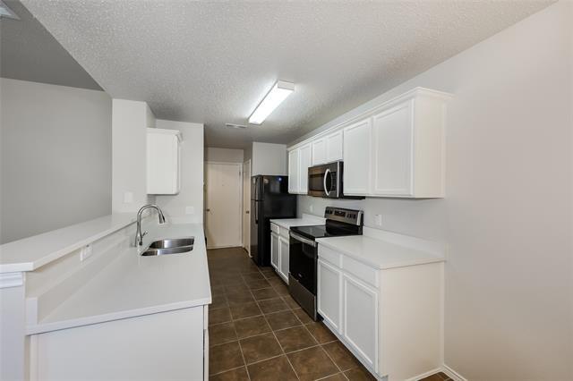 Building Photo - 317 Oakhurst Dr