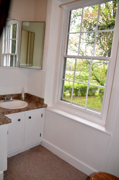 Building Photo - 27 Shartlesville Rd