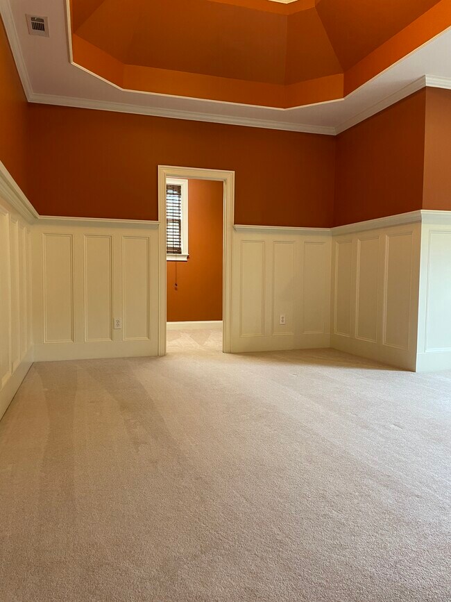 Building Photo - 5000 Wildeoak Trail