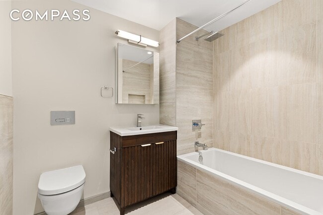 Building Photo - 48 W 68th St