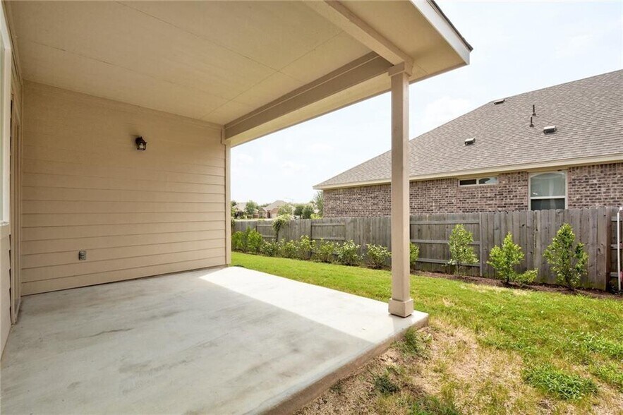 Building Photo - 9429 Margaret Jewel Ln