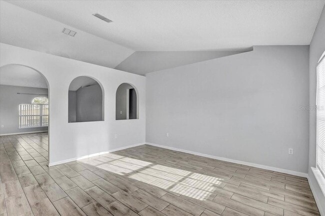 Building Photo - 5396 Berrien Ave