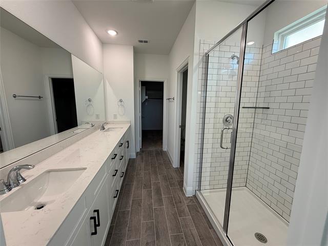 Building Photo - 2734 Island Palm Ct