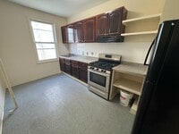 Building Photo - 203 N 9th Ave