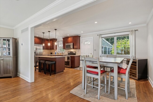 Building Photo - Beautiful Home in Chatham, North Wilmington