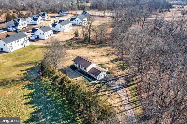 Building Photo - 5400 Curly Hill Rd