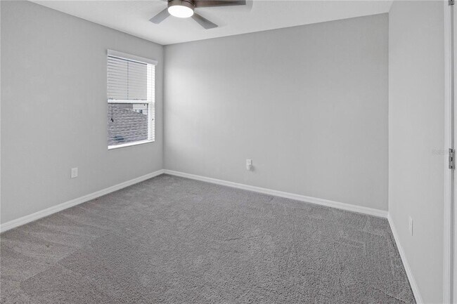 Building Photo - 12737 Tannencrest Dr