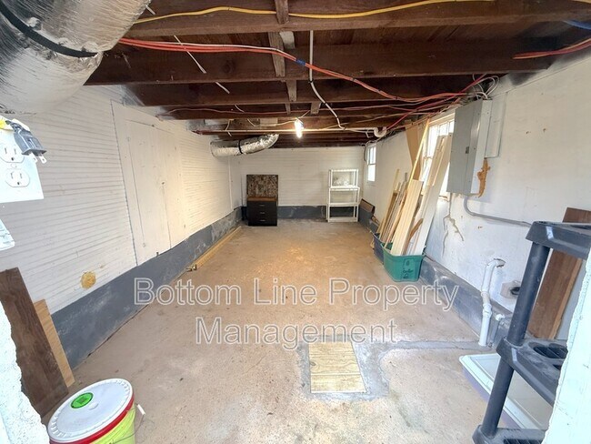 Building Photo - 1215 Milton Ave