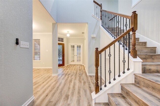 Building Photo - 25419 Hall Meadow Ln