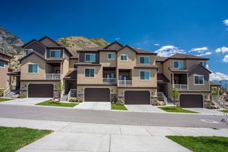 Building Photo - 1661 Aspen Summit Dr