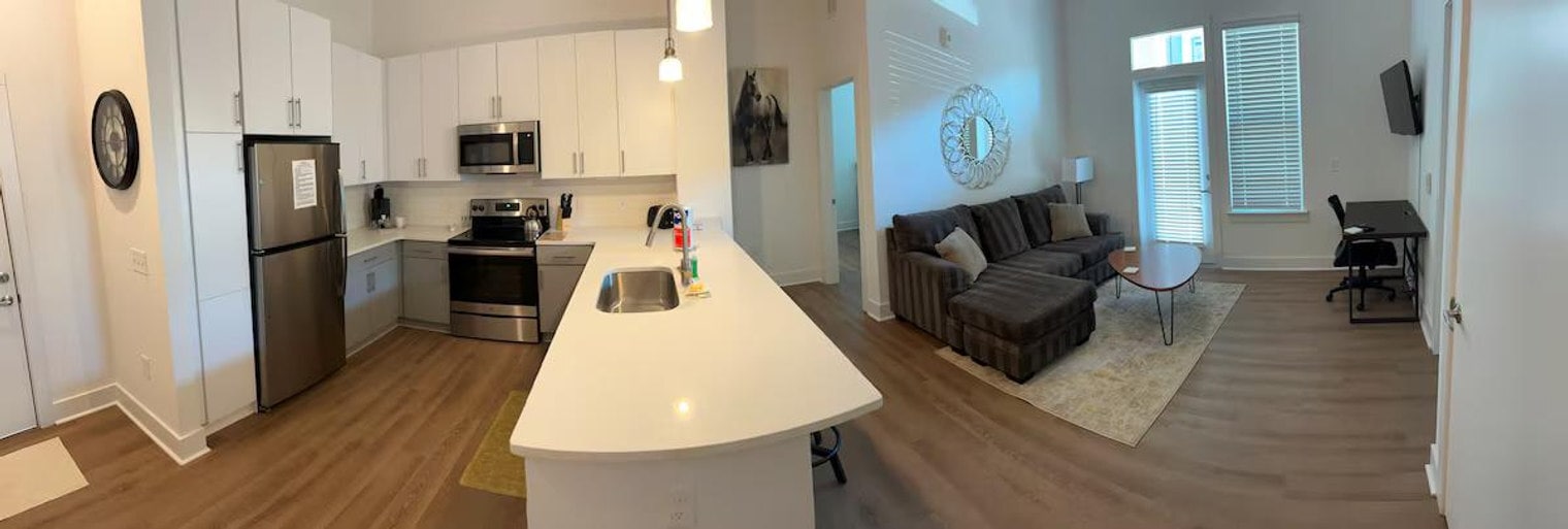 Building Photo - 611 Cooper River Cir