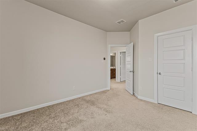 Building Photo - 638 Pinehurst Rd