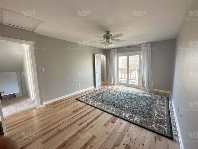 Building Photo - 2012 Langshire Dr