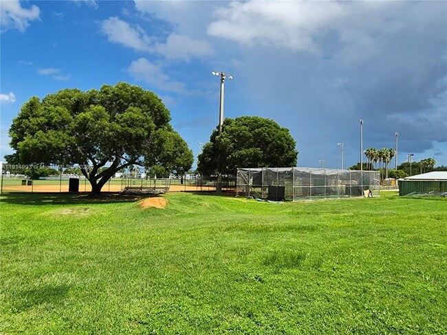 Primary Photo - 13433 SW 62nd St