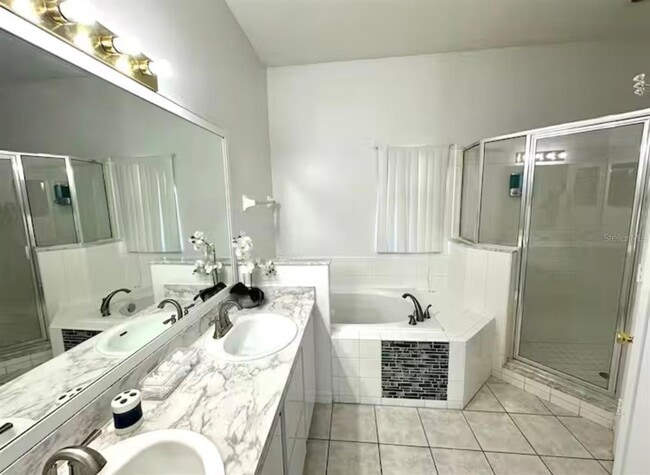 Building Photo - 5212 Jasmine Trace Ln