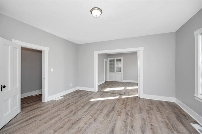 Building Photo - 62 W 3rd St