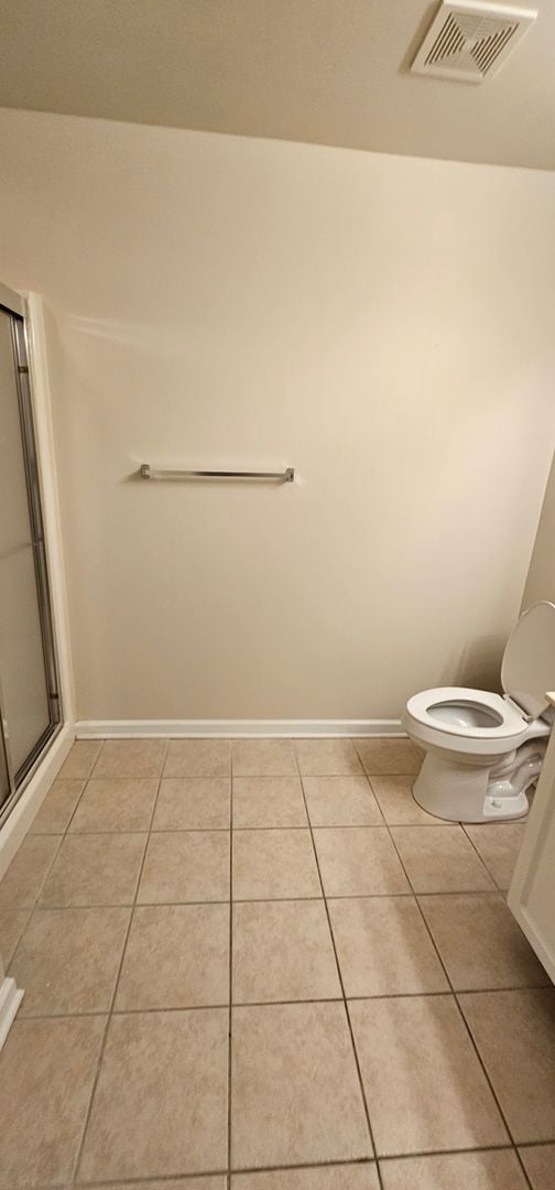 Building Photo - ****** HALF OFF FIRST FULL MONTH OF RENT!! ******