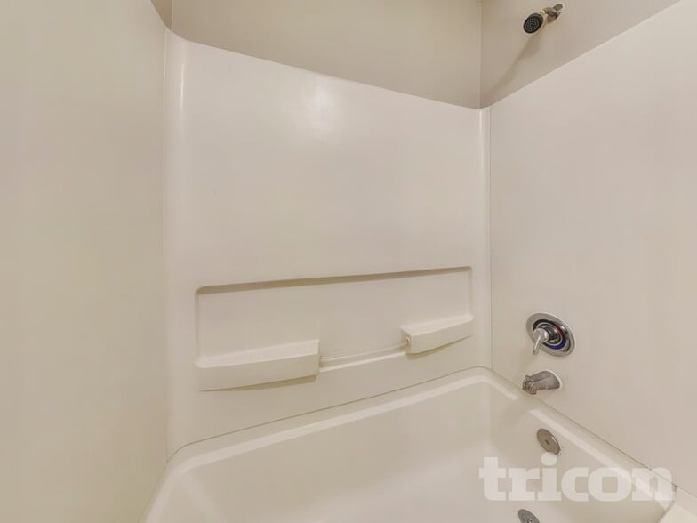 Building Photo - 26939 Wild Duck Ln