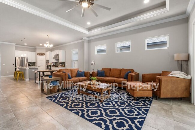 Building Photo - 6901 SW Lugano Ct