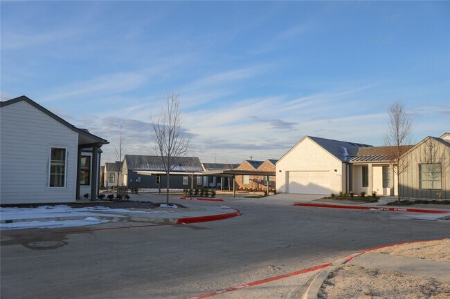 Primary Photo - 3651 S Custer Rd