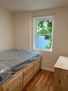 Building Photo - 41 Christie St