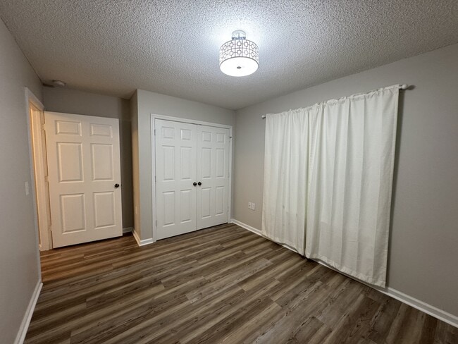 Building Photo - 102 Brandywine Dr