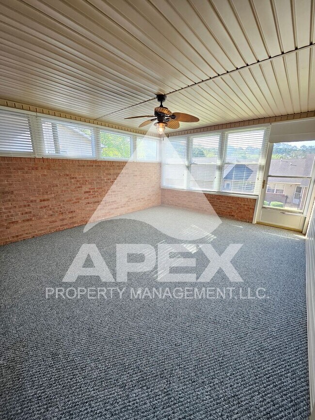 Building Photo - MOVE-IN SPECIAL, $1 RENT!! - Stunning 2 Bd-2 Ba Condo with 1-Car garage in North Knox! END UNIT!