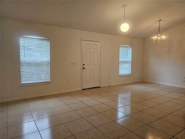 Building Photo - 1017 White Bark Ct