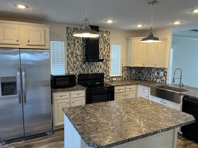 Building Photo - 3113 Wiley Ave