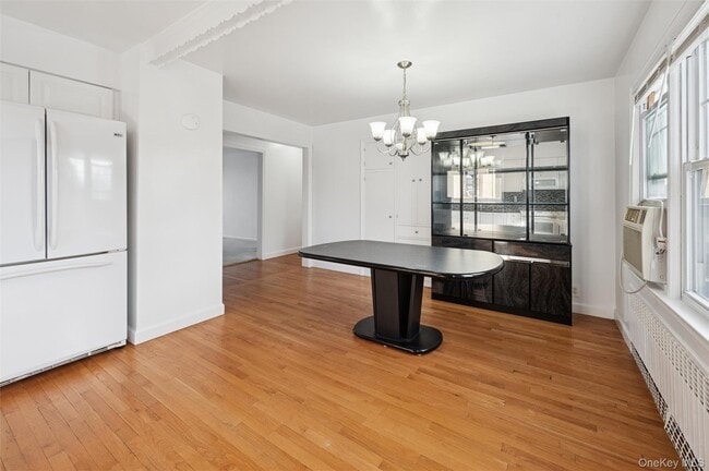 Building Photo - 138 Colonial Pl