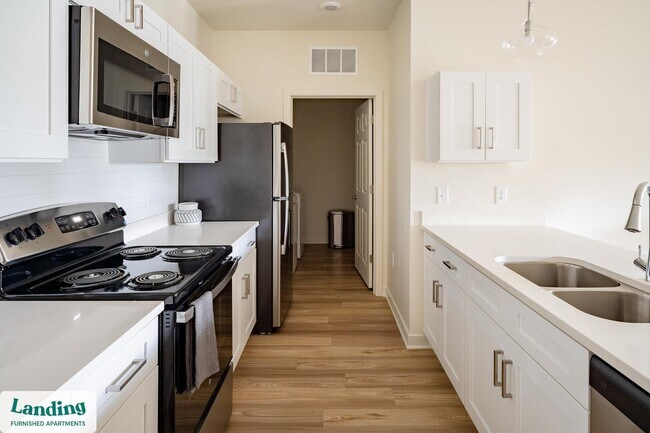 Building Photo - 6225 Mobile Hwy