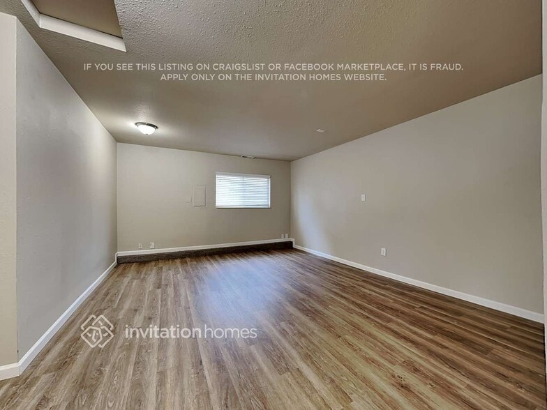 Building Photo - 34811 27th Ave SW