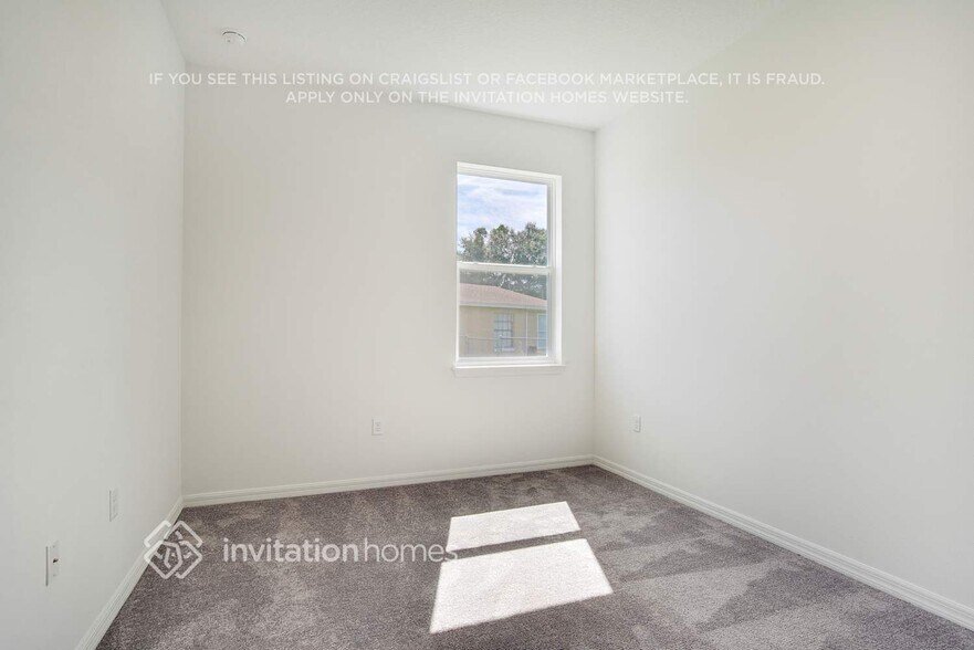 Building Photo - 754 Lucaya Dr