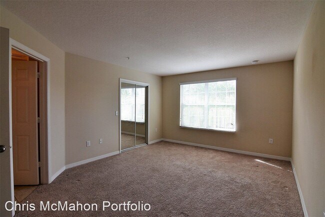 Building Photo - 10618 Regent Square Dr
