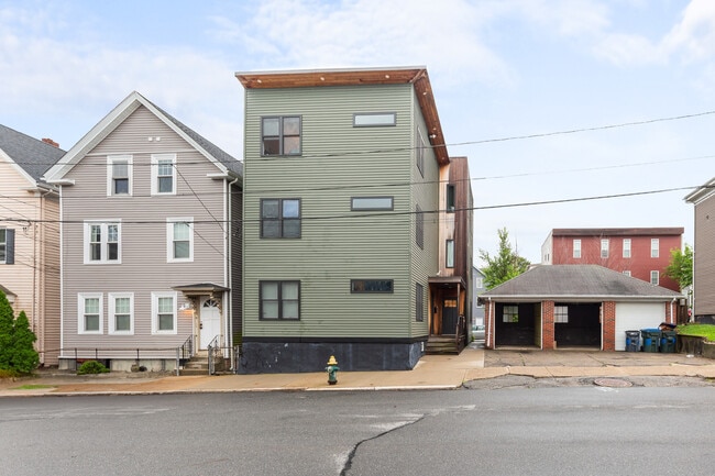 Building Photo - Trenton Street Homes