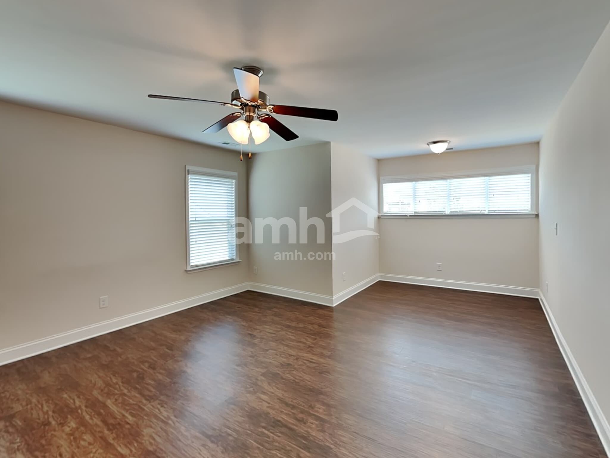 Building Photo - 1022 Monitor Ct