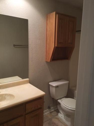 Building Photo - 149 Satch Dr