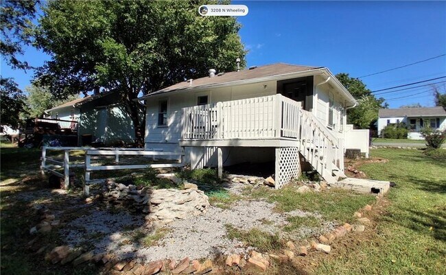 Building Photo - 5208 N Wheeling Ave
